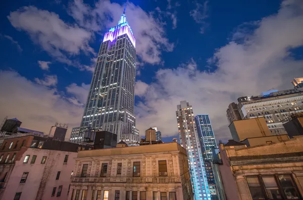 New york city - jun 8: wgląd nocy empire state building — Zdjęcie stockowe