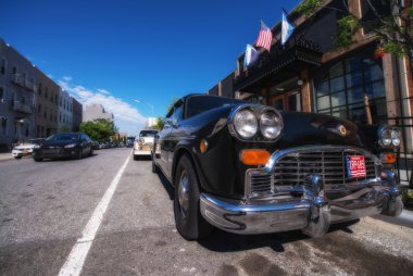 New York City - Haziran 12: Kutusu House Hotel Broo de dışarıda eski taksi