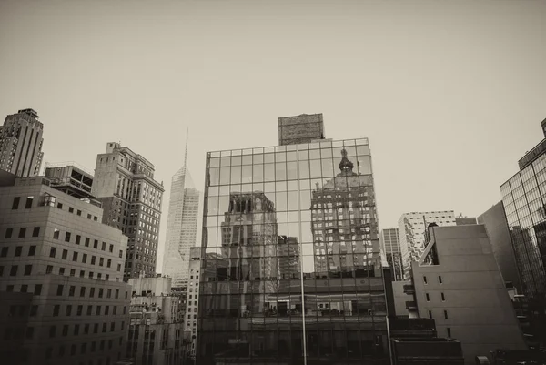 New York-i épületek csodálatos panorámát a Manhattan háztetők g. — Stock Fotó