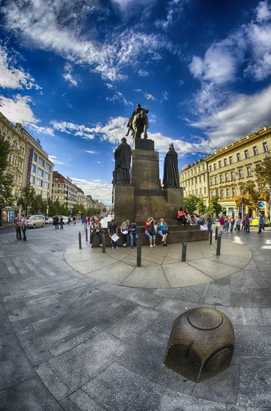 PRAGA, REPÚBLICA CHECA - 23 DE JUL: Plaza de Wenceslao 23 de Jul de 2011 — Foto de Stock