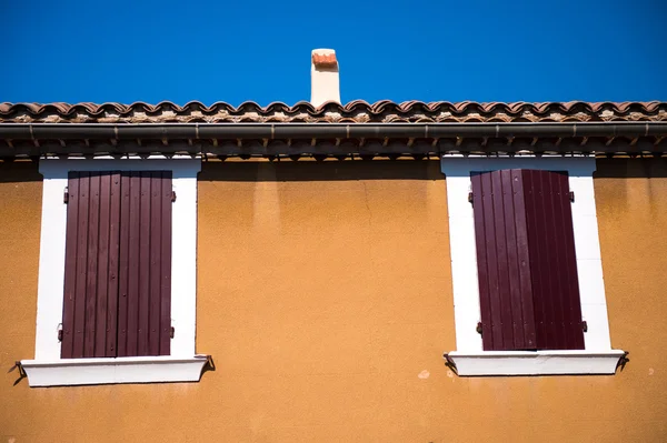 Roussillon, provence - Frankrijk. beroemde rode oude huizen — Stockfoto