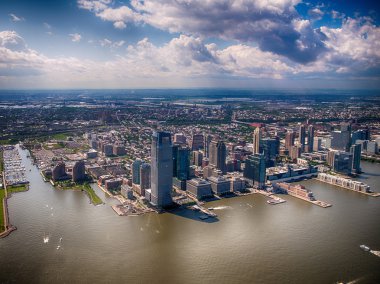 Jersey city, nj: helikopter şehrin güzel havadan görünümü