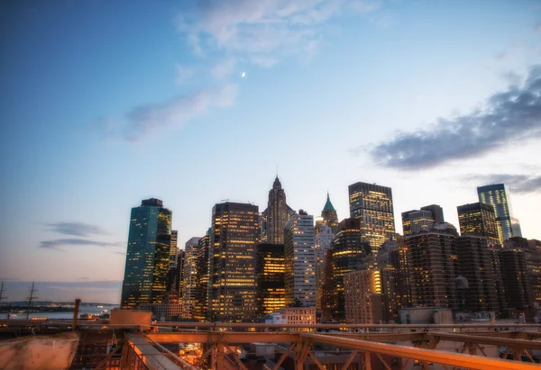 Sonnenuntergang Blick auf die unteren Manhattan Gebäude — Stockfoto