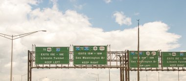 Interstate işaret ve new york city yakınlarında yol tarifi