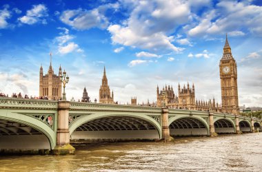 güzel Londra mimarisi. Parlamentosu evleri
