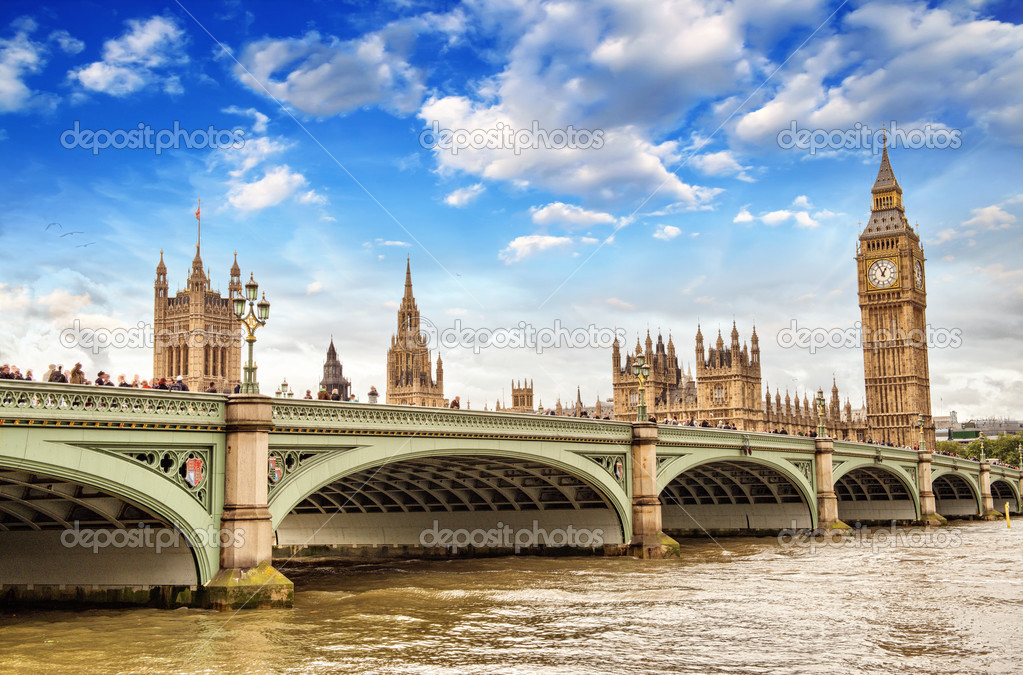 Тауэрский мост достопримечательности лондона. Биг бен и тауэрский мост. How to write a story in english example. Бертран рассел проблема этого. History is the most interesting.