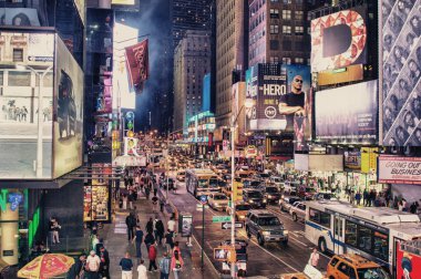 New York - 6 Mayıs: Broadway tiyatroları ile özellikli