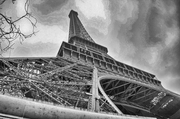 Torre Eiffel e rami d'albero a Parigi in inverno — Foto Stock