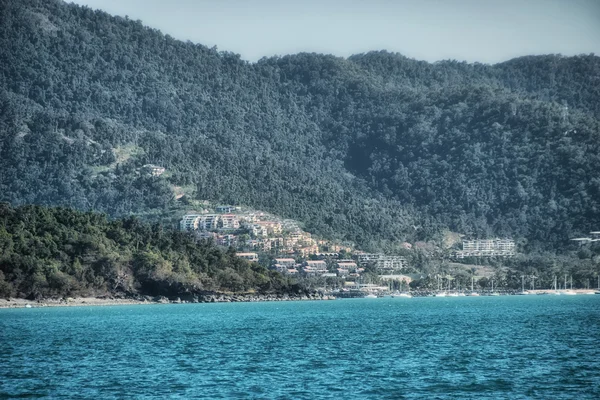 Coastline of Airlie Beach in Queensland - Australia — Stock Photo, Image