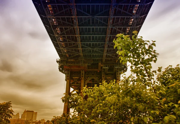 Metalen structuur van manhattan bridge — Stockfoto