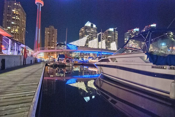 Toronto, Kanada. Harika şehir manzarası yaz akşamları — Stok fotoğraf