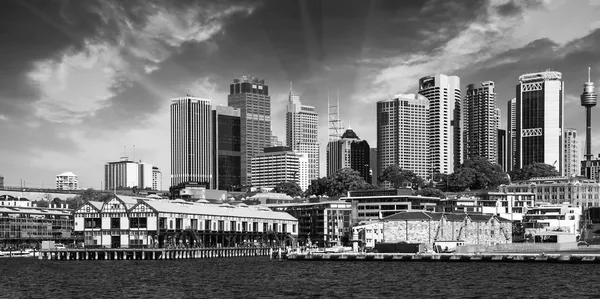 Arranha-céus do Porto de Sydney em Port Jackson — Fotografia de Stock