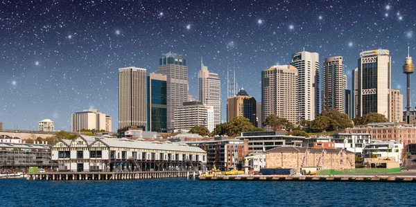 Skyskraporna i sydney hamnen i port jackson — Stockfoto