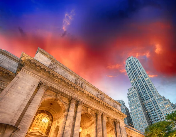 Die öffentliche Bibliothek von New York. — Stockfoto