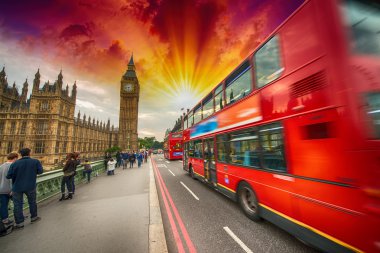 Modern kırmızı Çift katlı otobüs, simge Londra, Birleşik Krallık