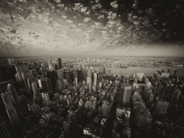 Linha do horizonte em preto e branco de Nova Iorque do Empire State Buildi — Fotografia de Stock