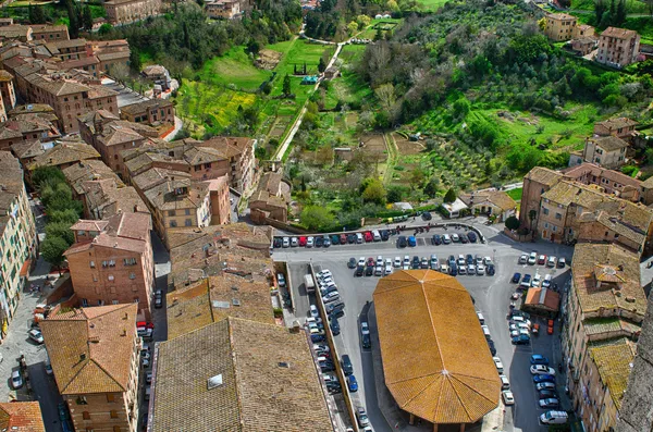 Vacker medeltida stad i Toscana — Stockfoto