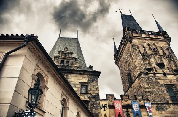 Arquitectura medieval de la República Checa durante la temporada de verano —  Fotos de Stock