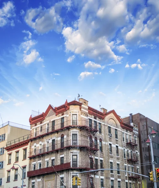 New york city. piękną panoramę w sezonie letnim — Zdjęcie stockowe