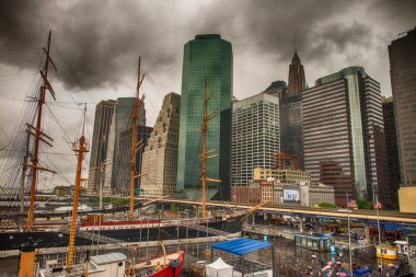 New york city - Haziran 12: south street liman ve İskele 17 Haziran