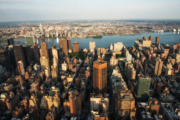 Manhattan skyscapers. new york şehrinin muhteşem silüeti — Stok fotoğraf