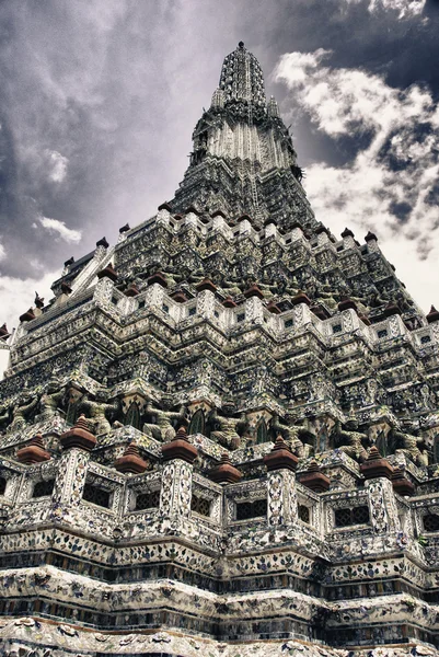 著名的曼谷寺庙，建筑细节 — 图库照片