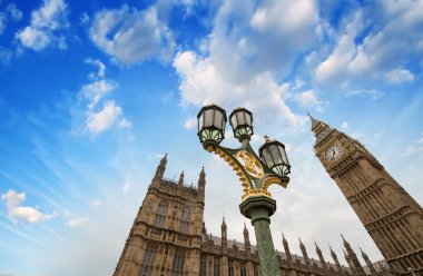 Londra'daki Westminster Sarayı