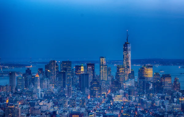 Meravigliosa vista notturna di Lower Manhattan dall'Empire State Building — Foto Stock