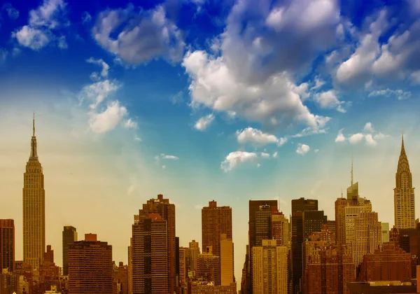 Hermosa vista aérea al atardecer del Midtown Manhattan - Nueva York — Foto de Stock