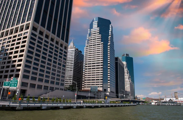 New York Skyline at dusk — Stock Photo, Image