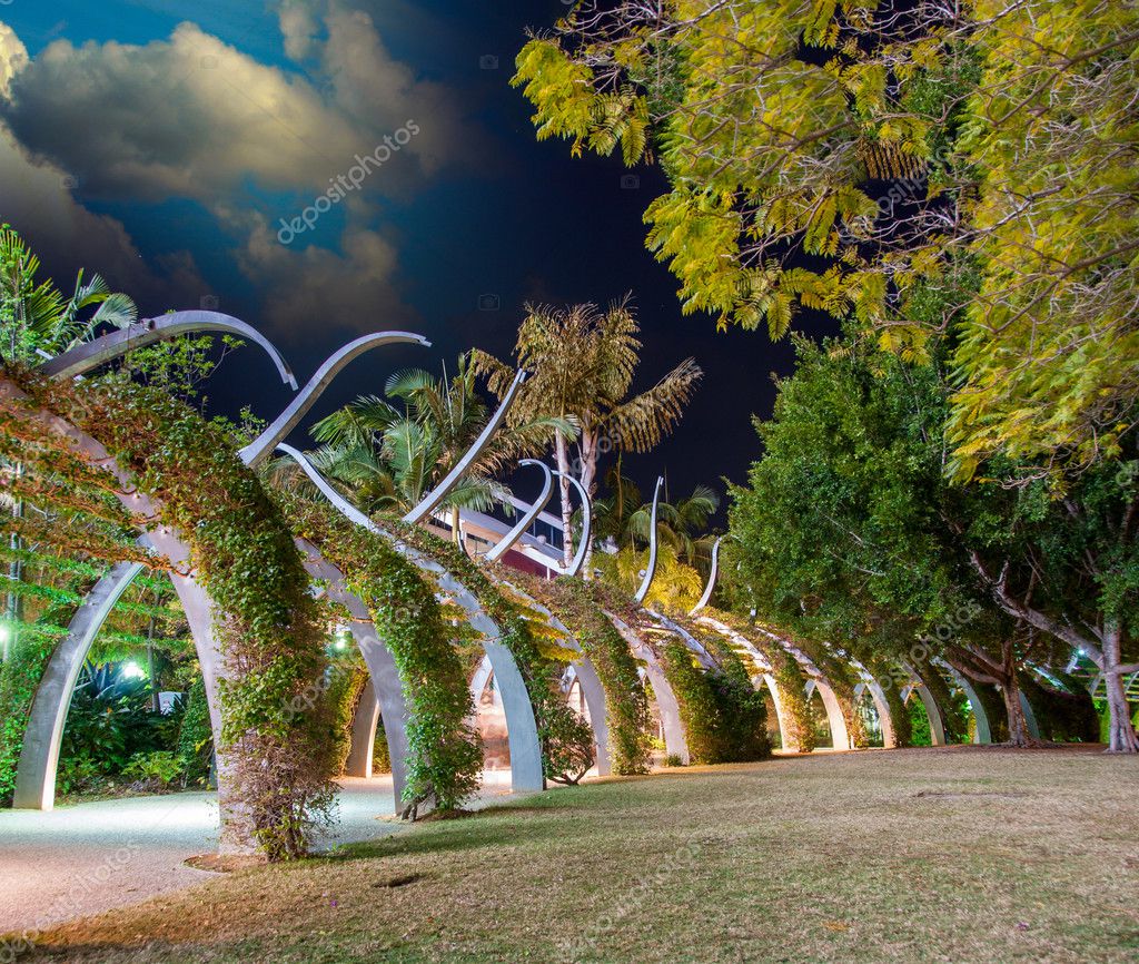 Brisbane. Southbank Arbour boardwalk Stock Photo by ©jovannig 41222057
