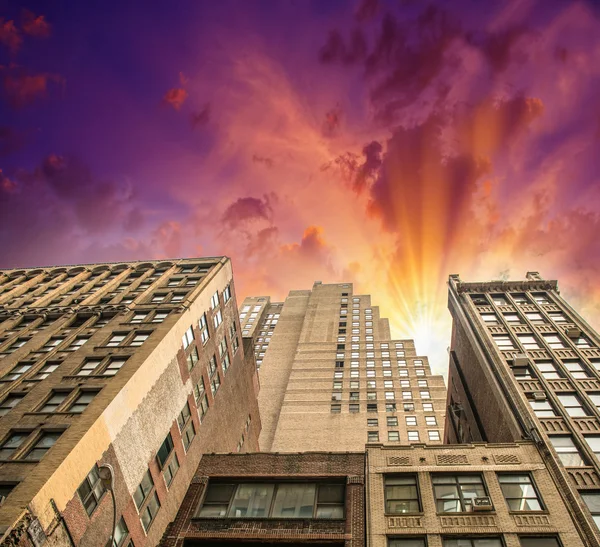 Vecchi grattacieli di New York . — Foto Stock