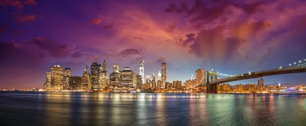 New York Şehri Manhattan ufuk çizgisi