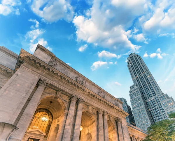 La biblioteca pública de Nueva York. —  Fotos de Stock