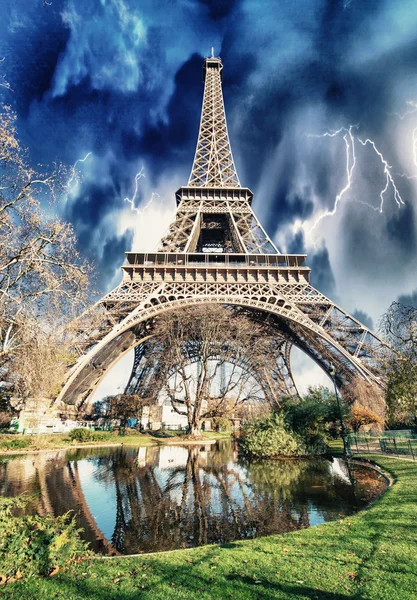 Paris - Torre Eiffel. — Fotografia de Stock