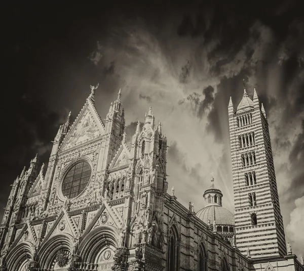 Duomo, the Cathedral — Stock Photo, Image