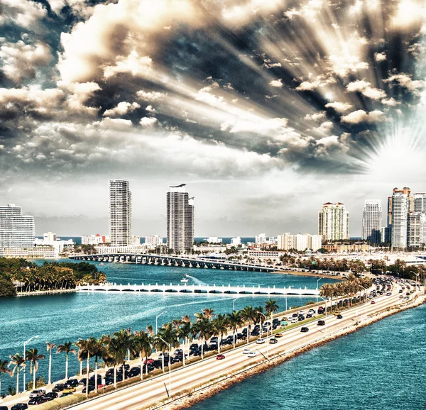 O horizonte de Miami — Fotografia de Stock