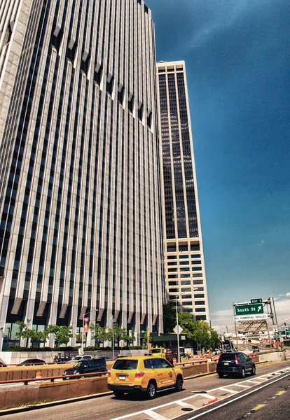 City traffic in lower Manhattan — Stock Photo, Image