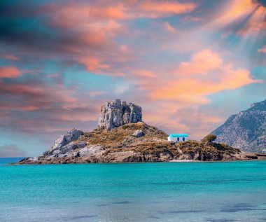 kastri kefalos town, kos Adası (gr yakınındaki küçük adada göster
