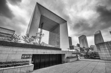 La defense, grand kemer