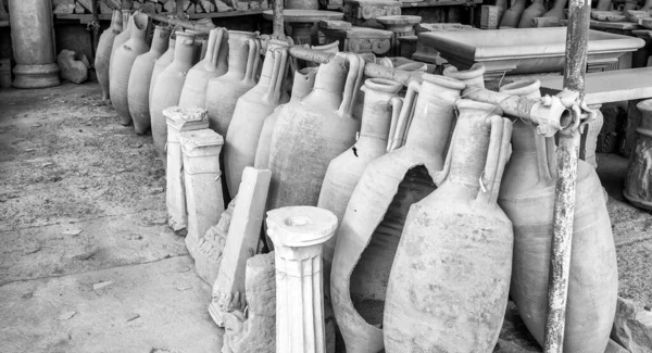 Помпеи Италия Древние Скульптуры Руины Летний Сезон — стоковое фото