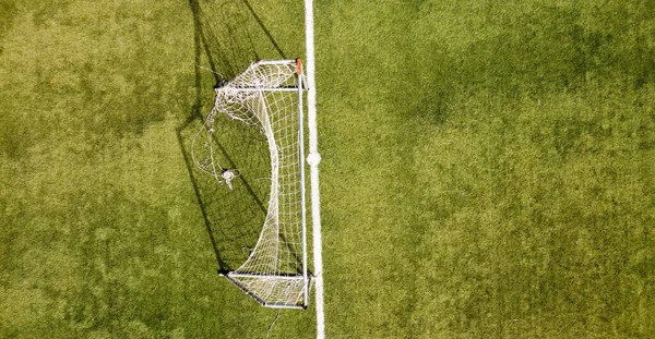 Футбольное Поле Видно Летающего Дрона Высокая Точка Зрения — стоковое фото