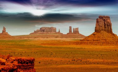 Monument Valley, ABD 'de çöl kanyonu..