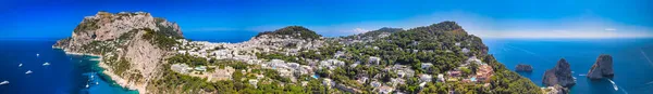 Fantastisk Utsikt Över Faraglioni Rocks Över Havet Capri Island Italien — Stockfoto