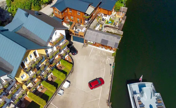 Hallstatt Avusturya Yaz Mevsiminde Göl Üzerinde Uçan Bir Drondan Güzel — Stok fotoğraf