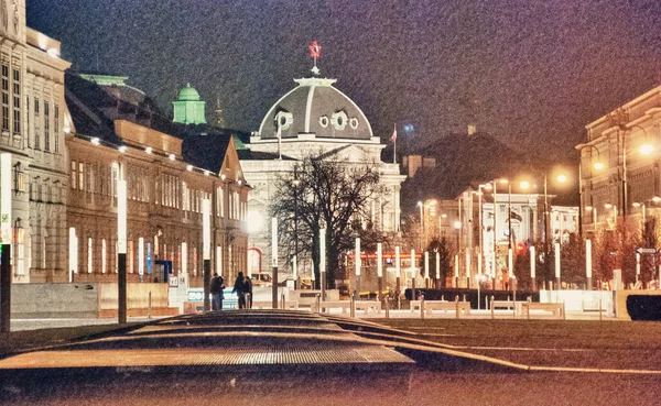 Γραφική Εικόνα Της Πλατείας Ορόσημο Στη Νυχτερινή Πόλη — Φωτογραφία Αρχείου