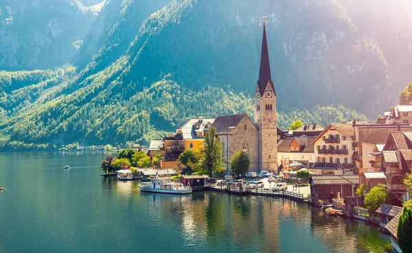 Úžasné Krásné Město Hallstatt Sumemr Sezóně Rakousko Domy Jezerem — Stock fotografie