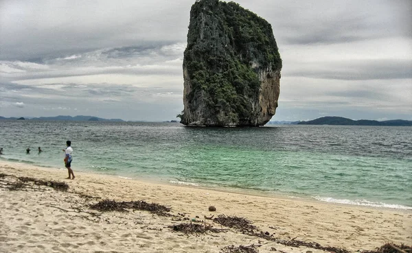 安达曼海美丽的海景 泰国群岛与植被 — 图库照片