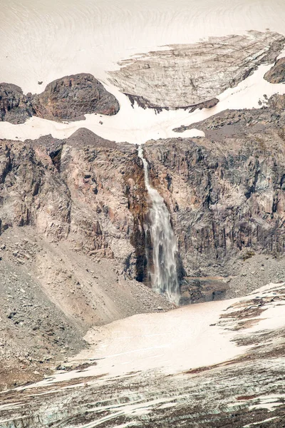 アメリカ 夏のレイニア山国立公園の氷河 — ストック写真