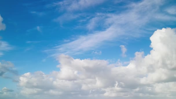 Panorámás légi kilátás a reggeli kék ég a drón — Stock videók